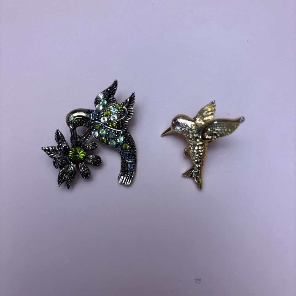 Vintage Rhinestone Pin Brooch Lot Hummingbird Gold tone Green